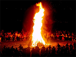 جشن آذرگان جشنی در آذرماه جشن آذرگان جشنی در آذرماه